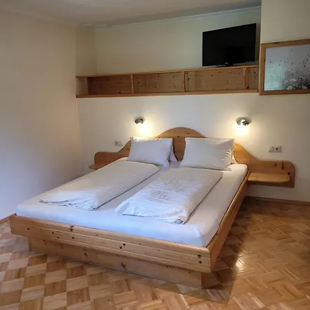 Wieser Apartment *